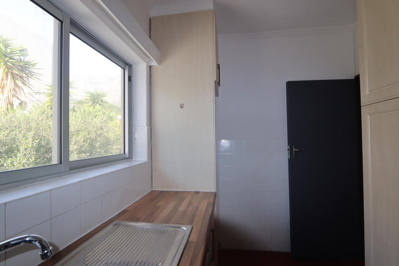 To Let 2 Bedroom Property for Rent in Gardens Western Cape